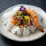 Tirashizushi