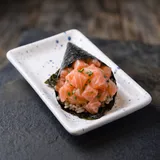 Salmão e cebolinha