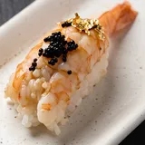 Niguiri de Camarão Com Furikaki trufado